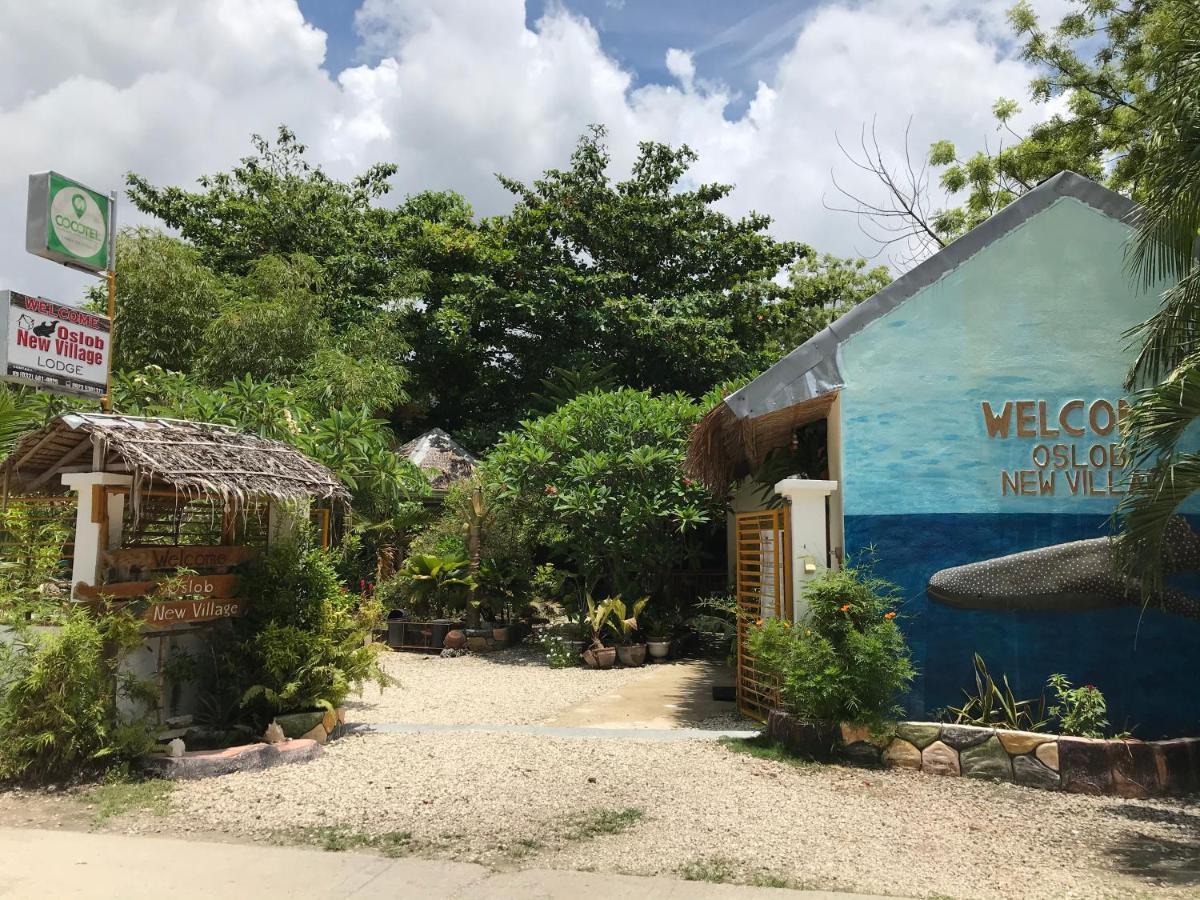 New Village Lodge Oslob Exterior foto